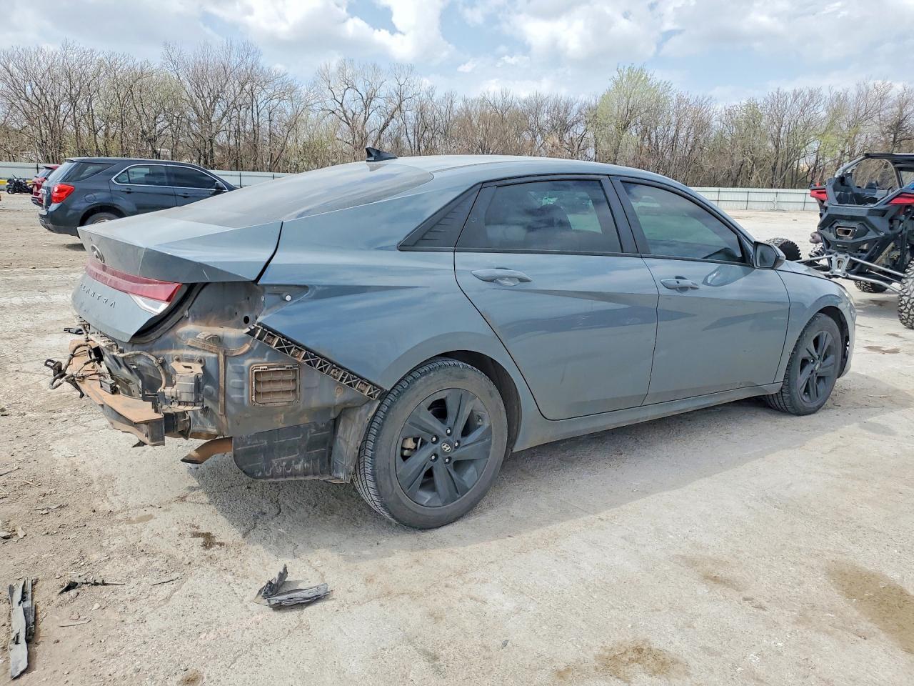 2022 Hyundai Elantra Sel - Image 3