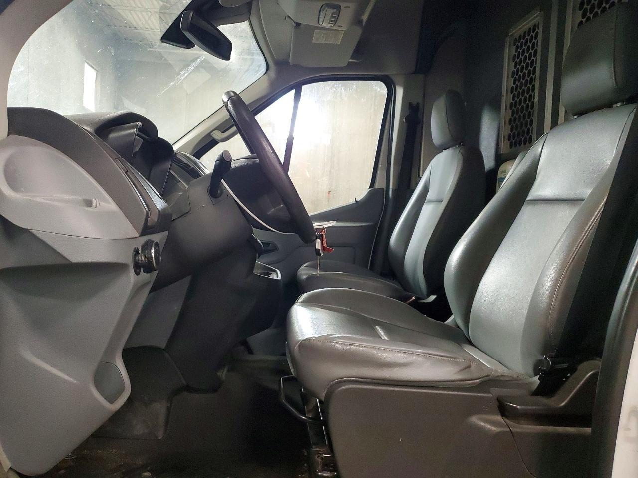 2016 Ford Transit 150 Utility / Service Van - Image 7