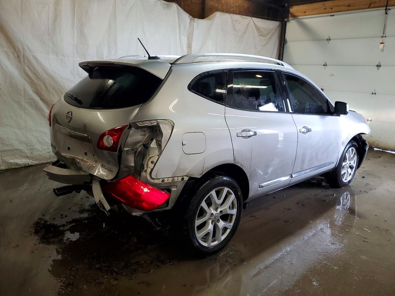 2012 Nissan Rogue S - Фото 3