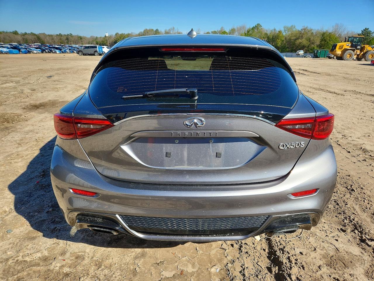 2017 Infiniti Qx30 Sport - Image 6
