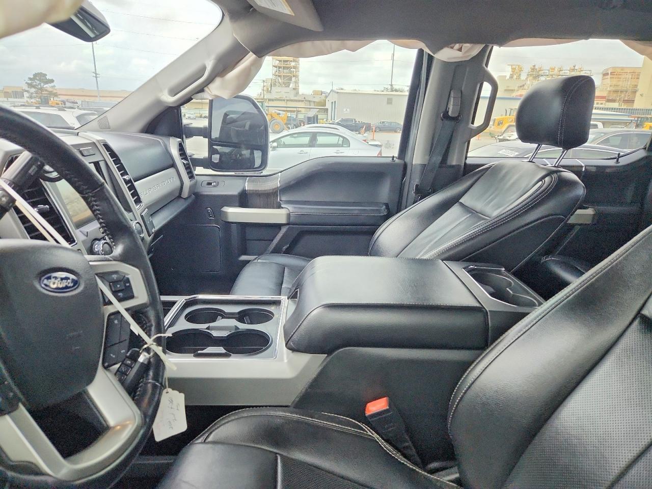 2021 Ford F250 Super Duty - Фото 7