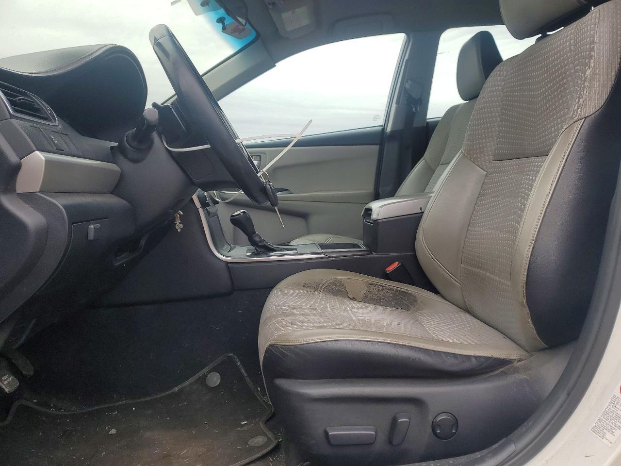 2015 Toyota Camry Se - Image 7