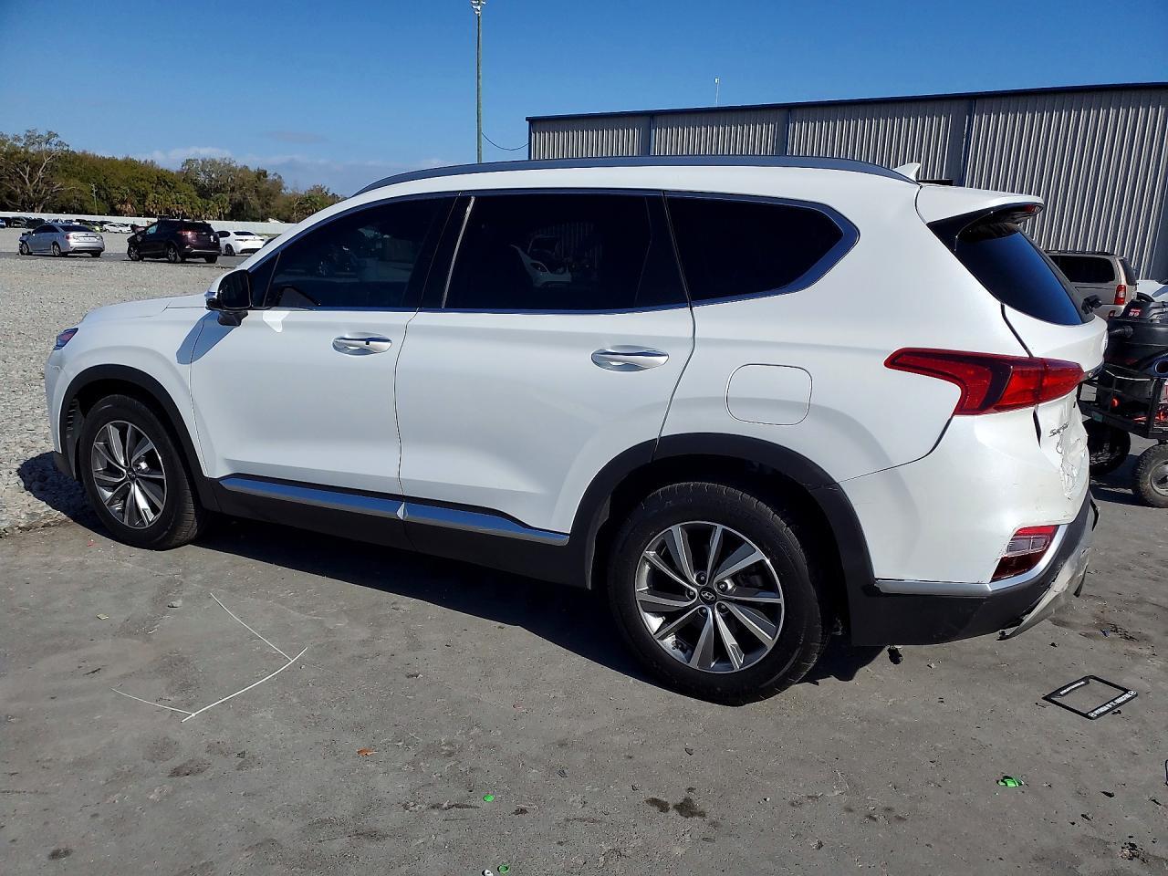 2019 Hyundai Santa Fe Ultimate 2.4L - Фото 2