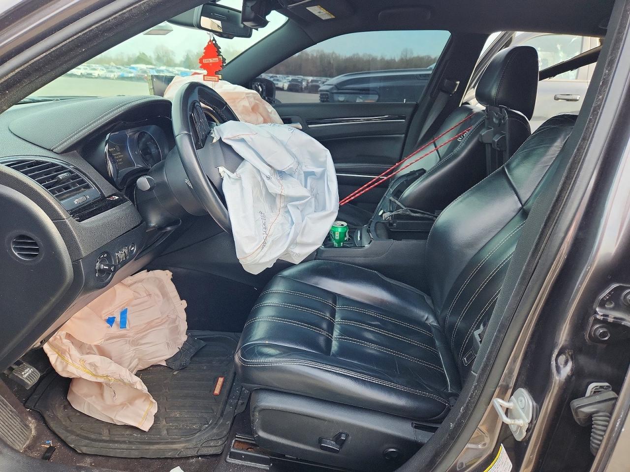 2018 Chrysler 300 S - Фото 7
