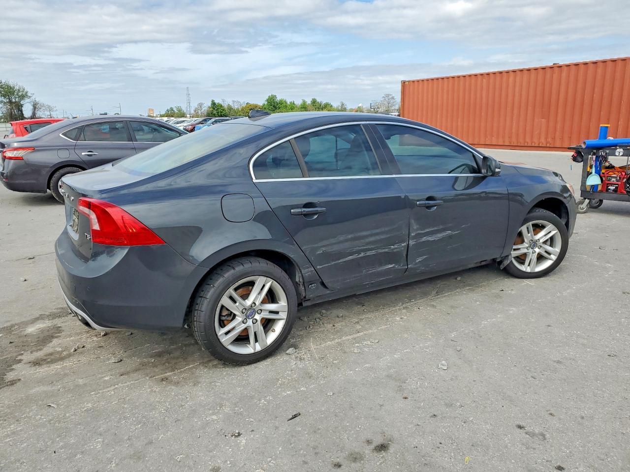 2015 Volvo S60 Premier+ - Image 3