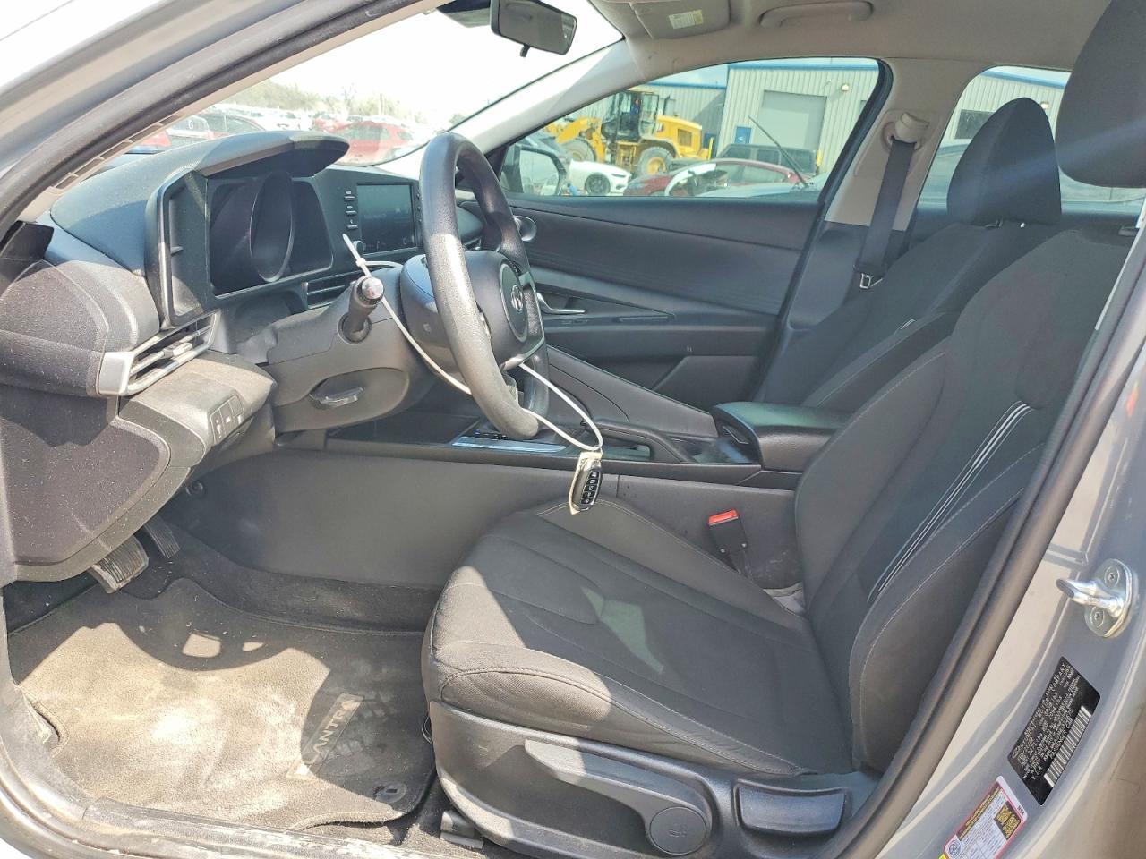 2022 Hyundai Elantra Sel - Image 7