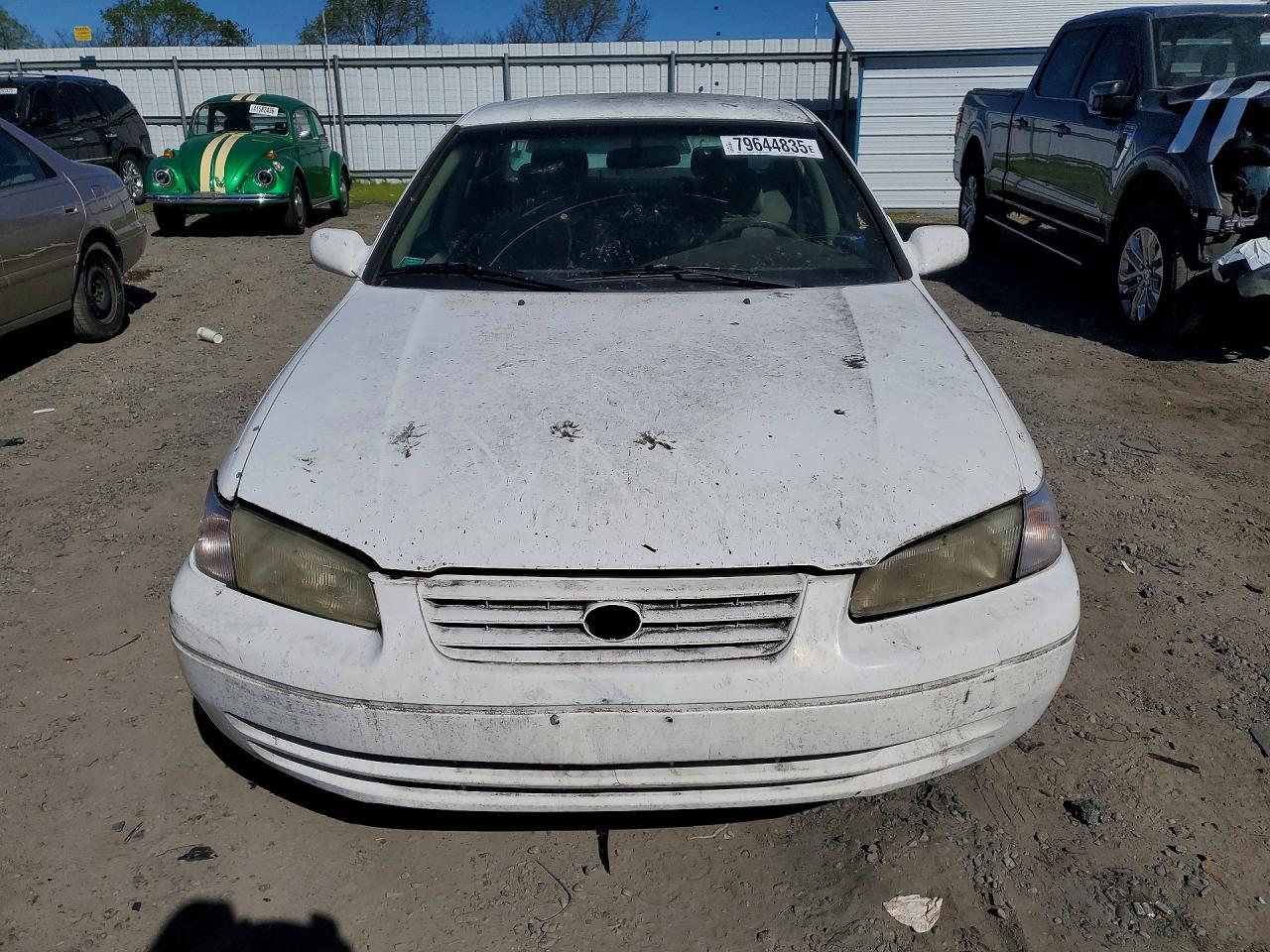 1998 Toyota Camry Le - Фото 5