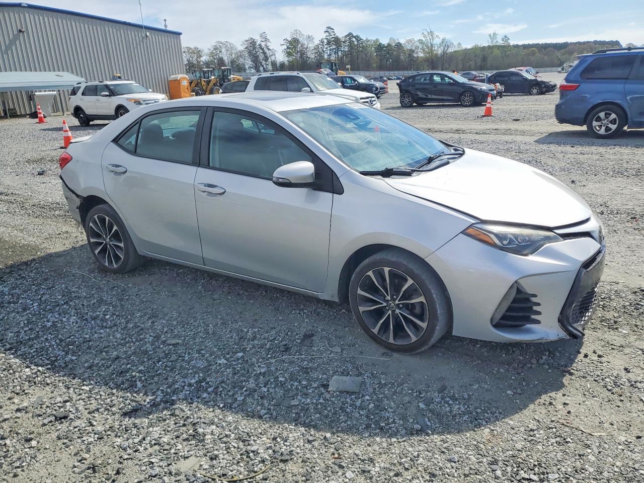 2018 Toyota Corolla Se - Фото 4