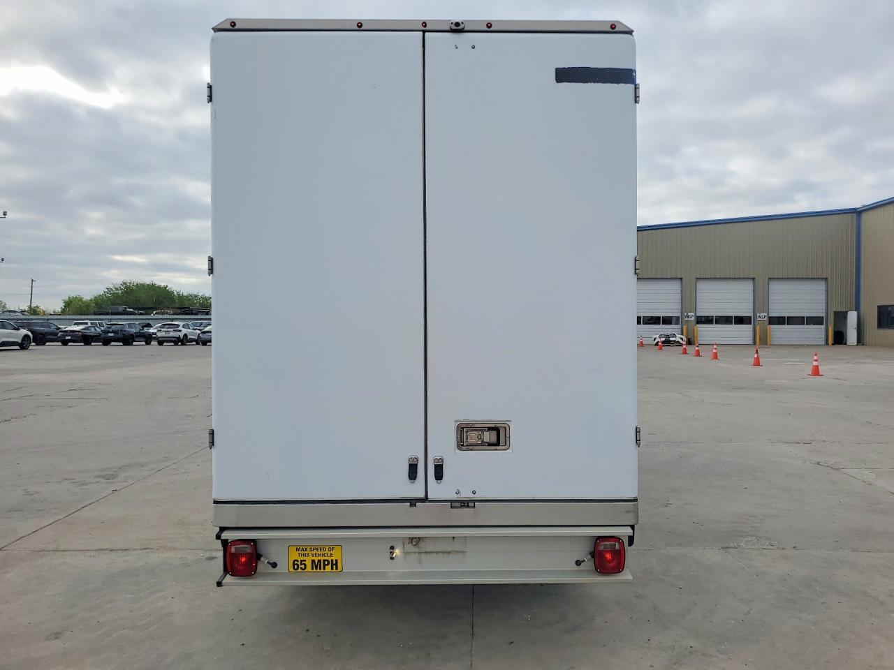 2021 Ford Transit Delivery Truck - Image 6