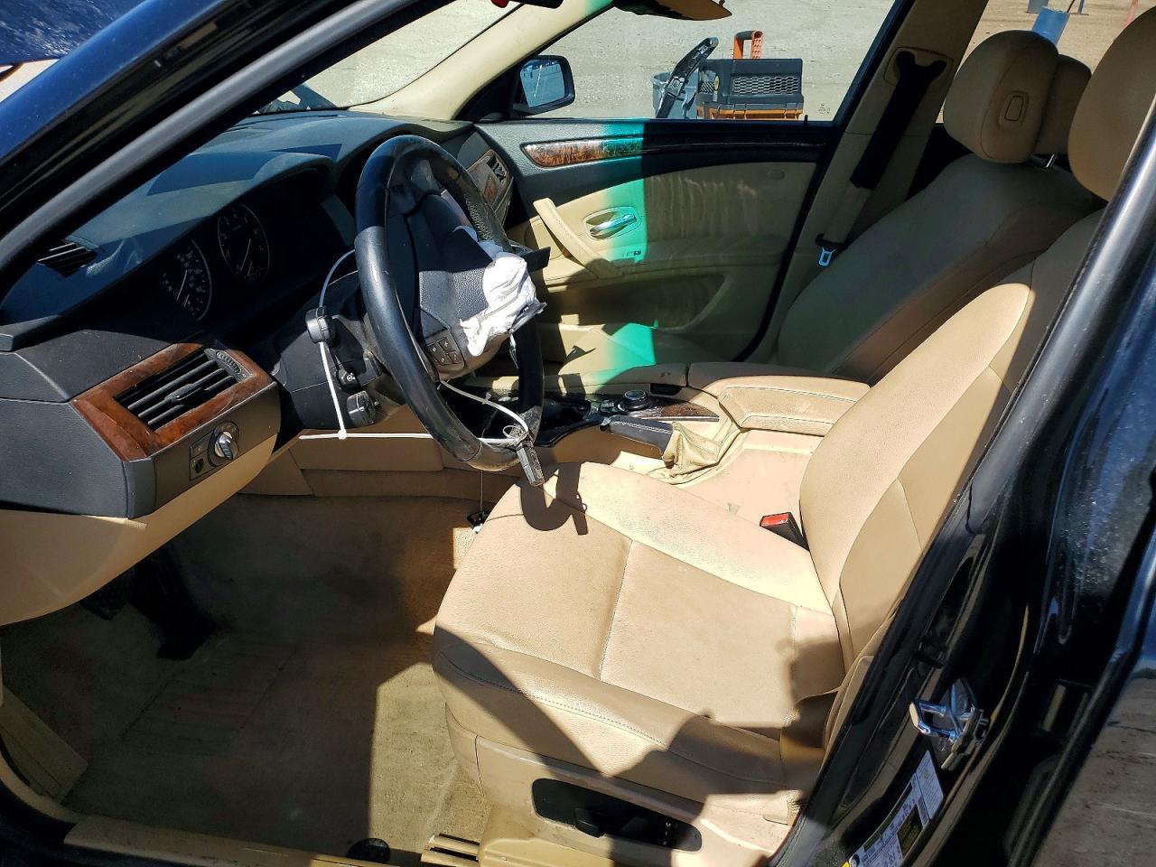 2009 BMW 528 I - Image 7
