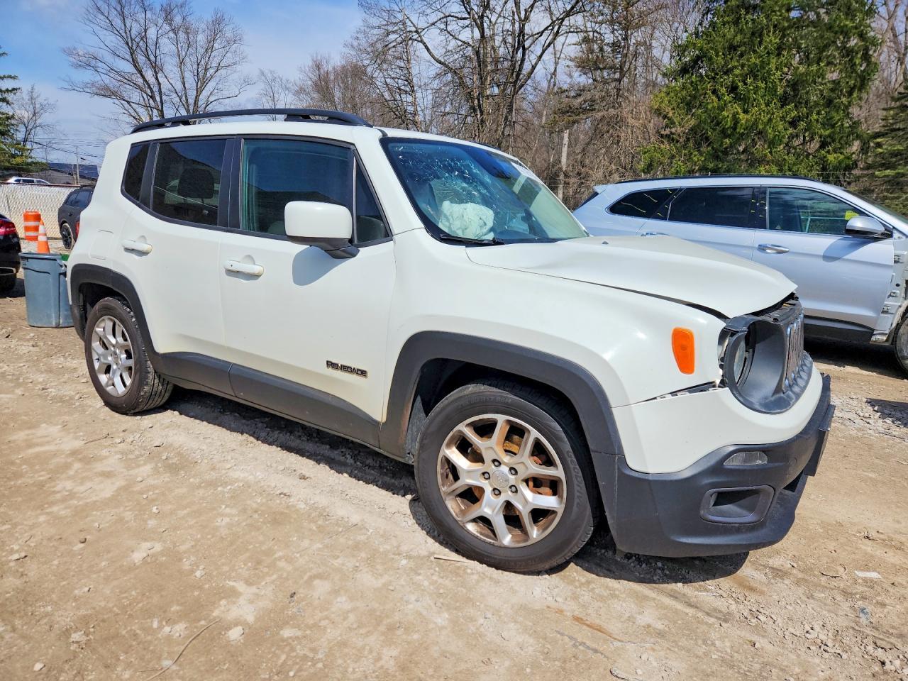 2016 Jeep Renegade Latitude - Фото 4