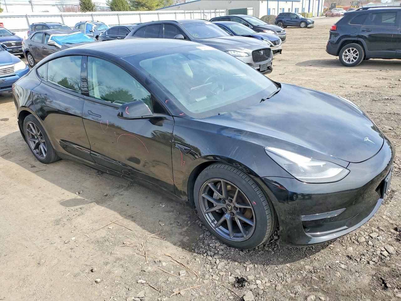 2021 Tesla Model 3 - Фото 4