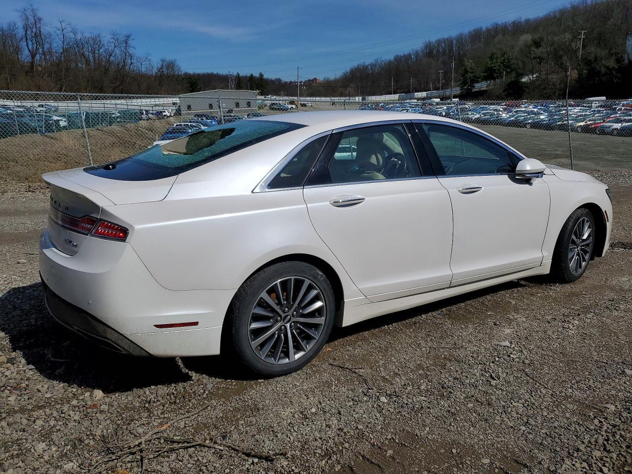 2018 Lincoln Mkz Premiere - Фото 3