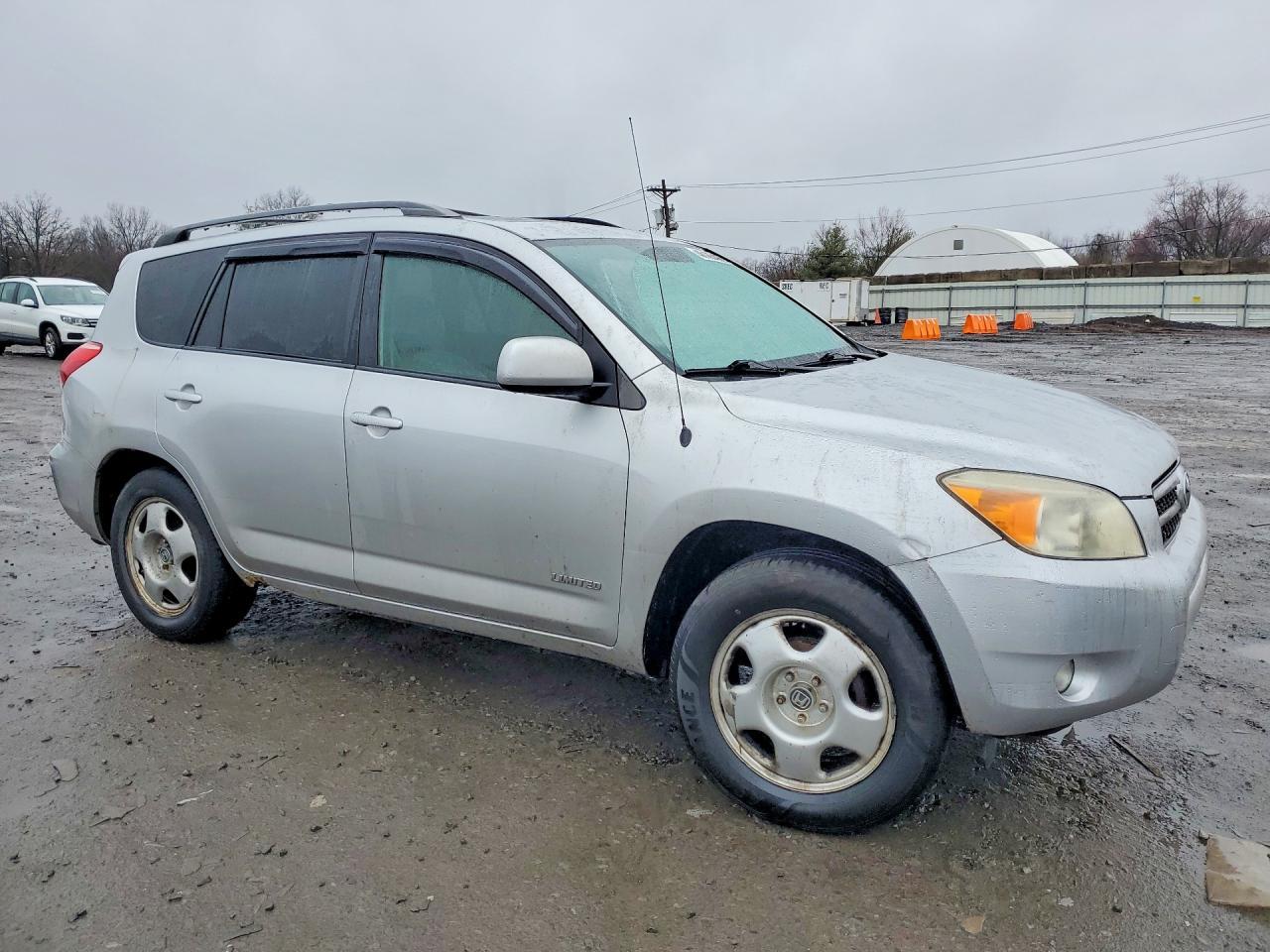 2008 Toyota Rav4 Limited - Image 4