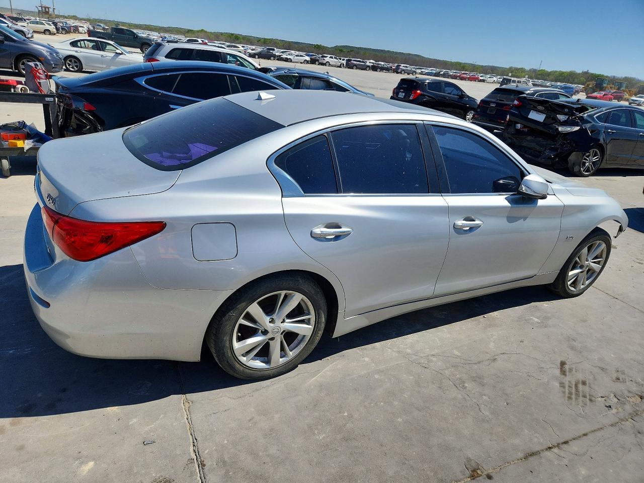 2017 Infiniti Q50 3.0T Premium - Image 3