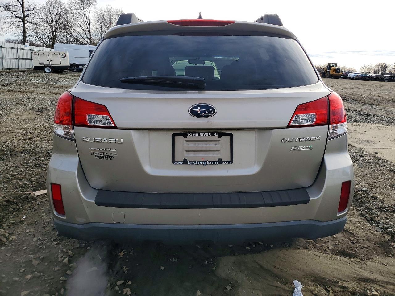 2014 Subaru Outback 2.5I Premium - Фото 6