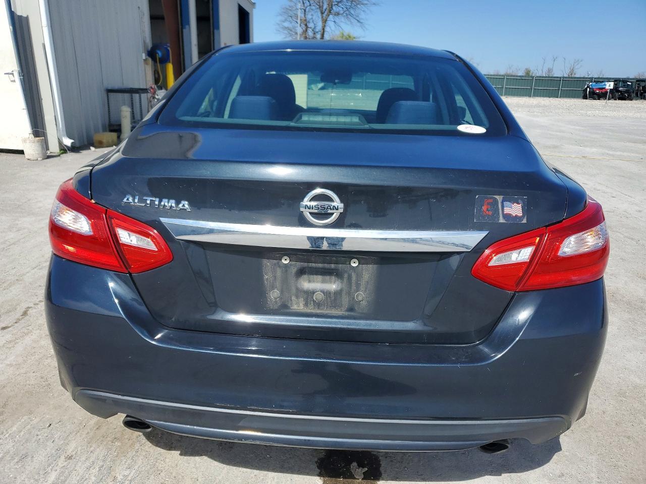2017 Nissan Altima 2.5 S - Фото 6