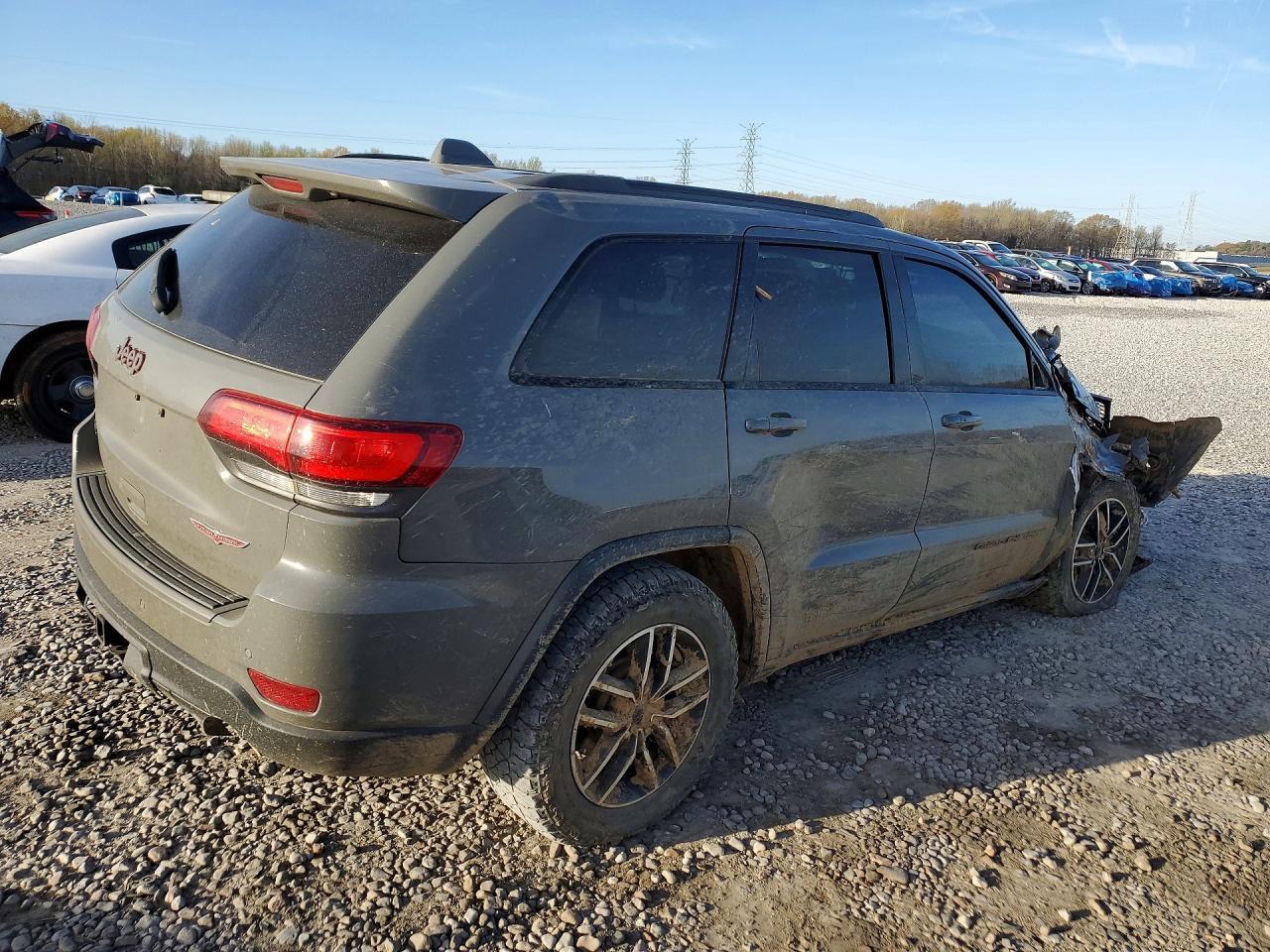 2020 Jeep Grand Cherokee - Фото 3