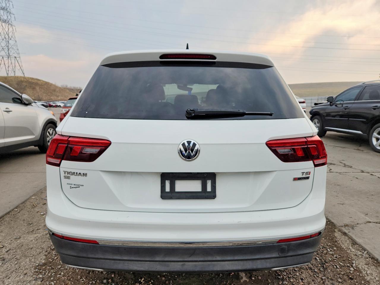 2018 Volkswagen Tiguan Se - Image 6