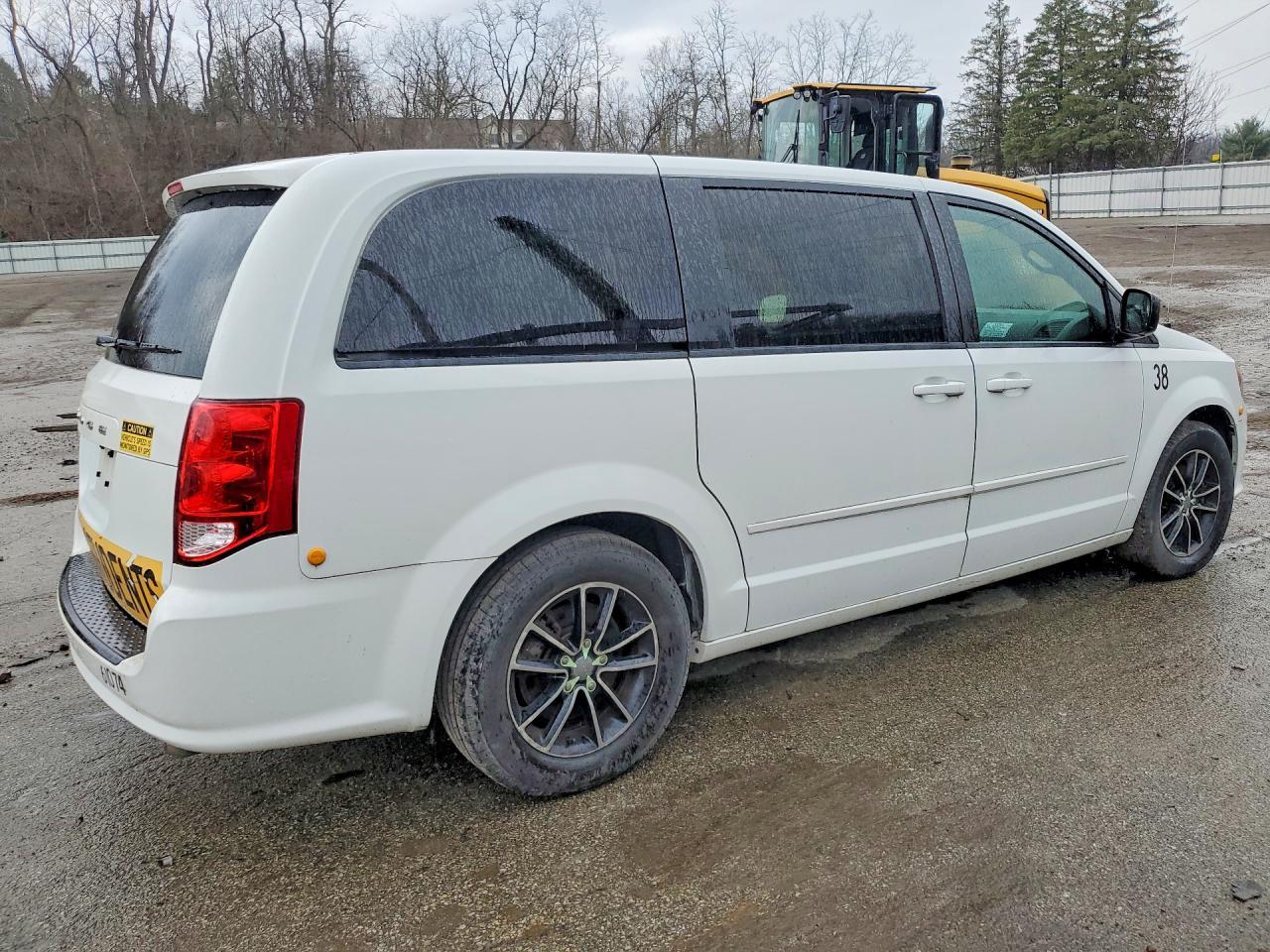 2015 Dodge Grand Caravan Se - Image 3