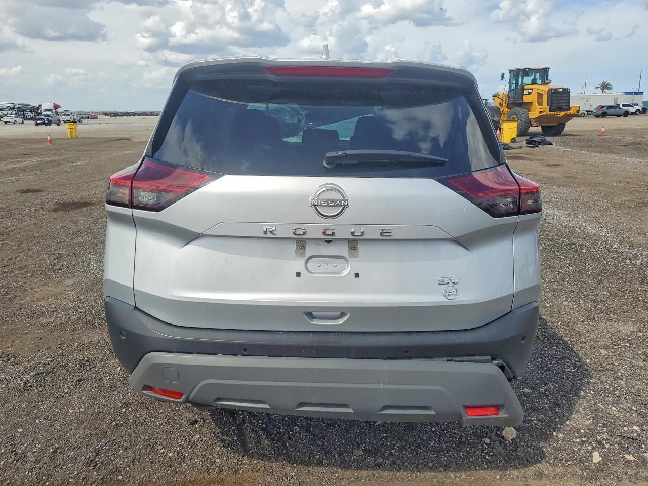2023 Nissan Rogue Sv - Image 6