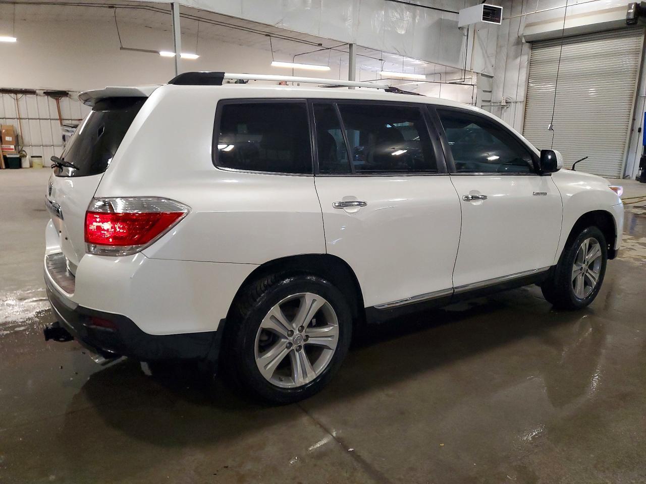 2013 Toyota Highlander Limited - Фото 3