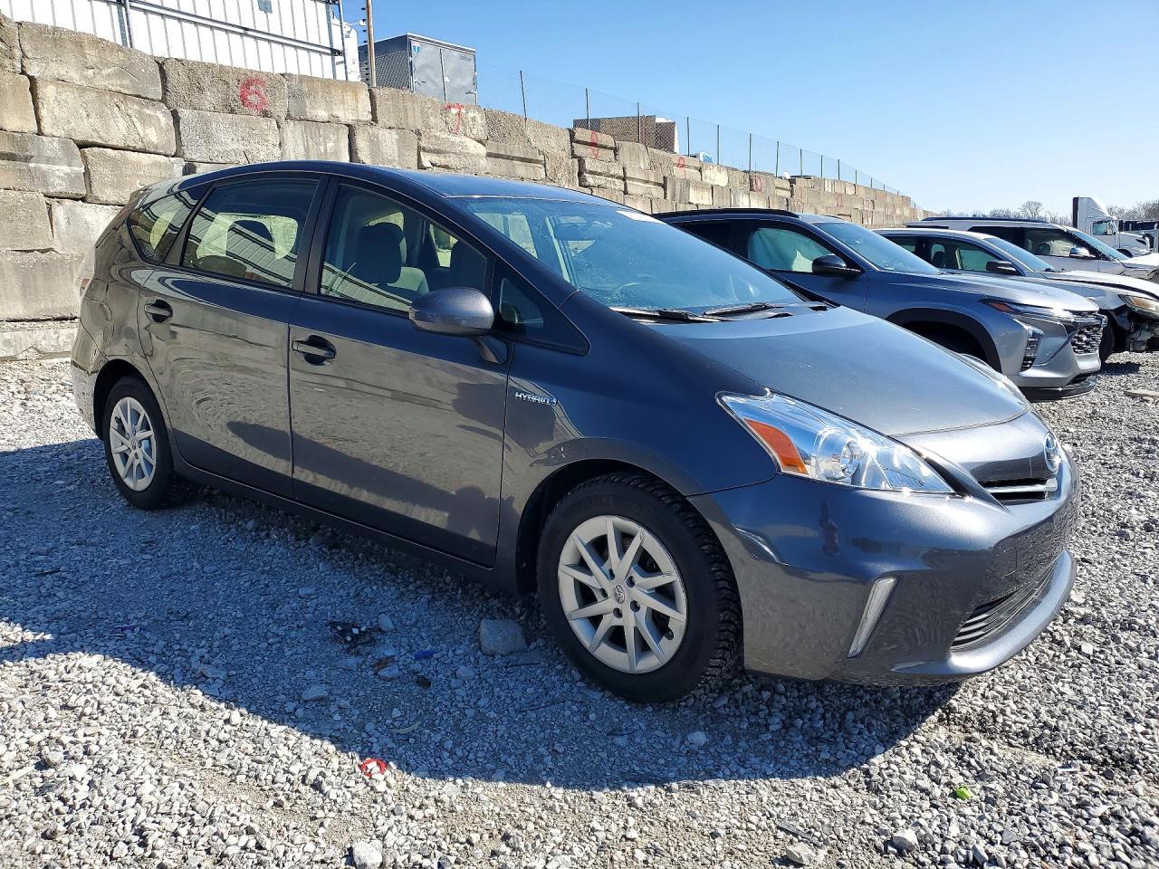2012 Toyota Prius V Two - Фото 4