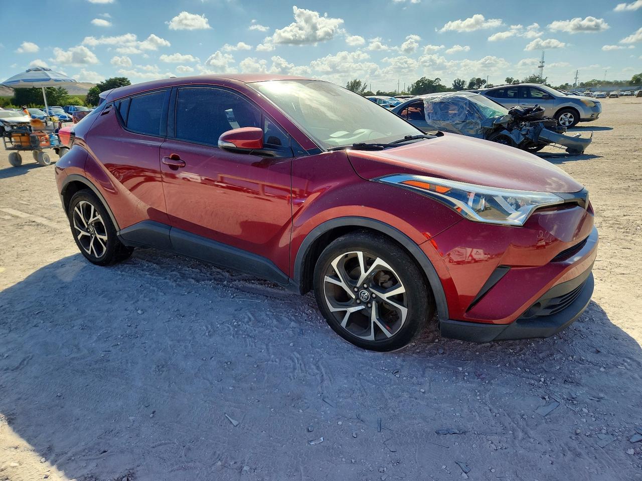 2018 Toyota C-Hr Xle - Image 4