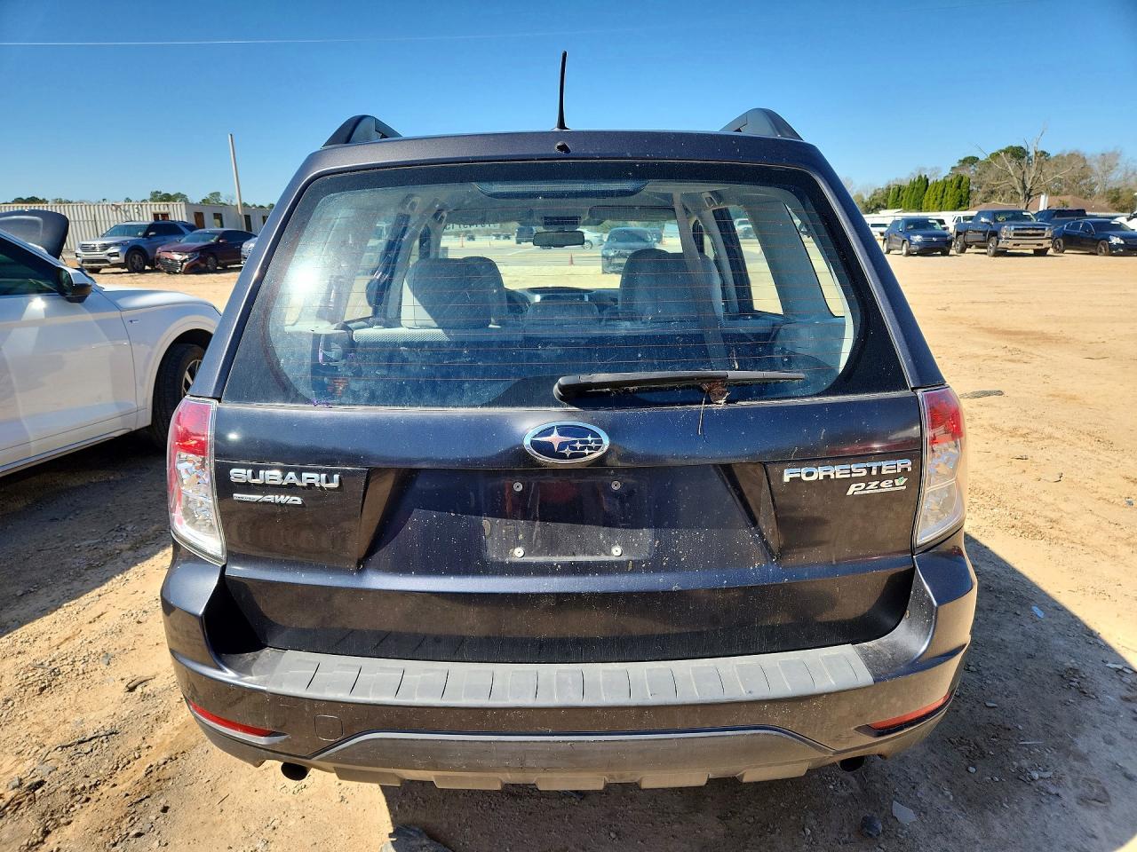 2013 Subaru Forester 2.5X - Фото 6