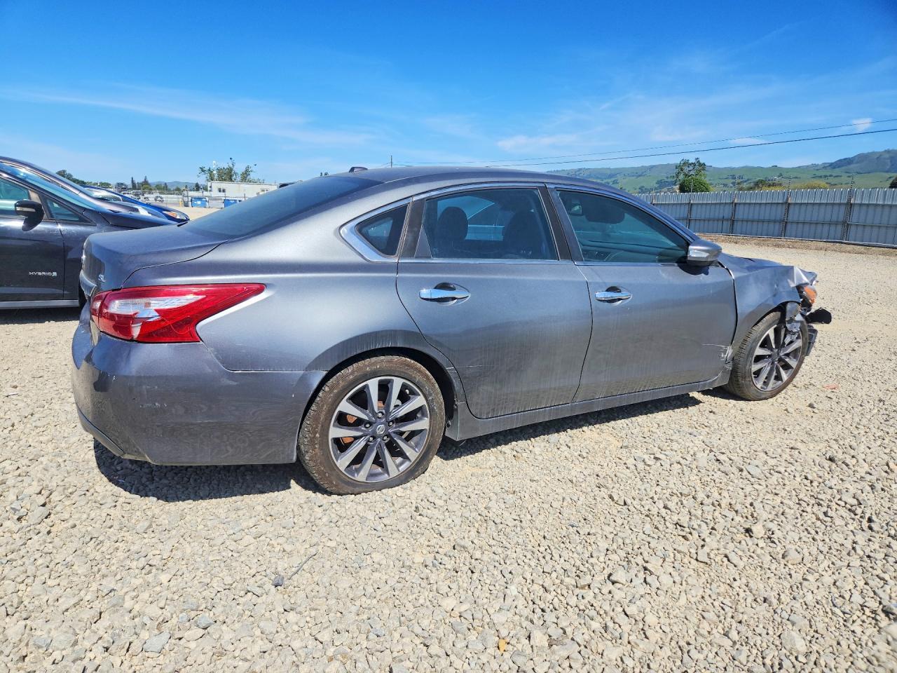 2017 Nissan Altima 2.5 Sl - Фото 3