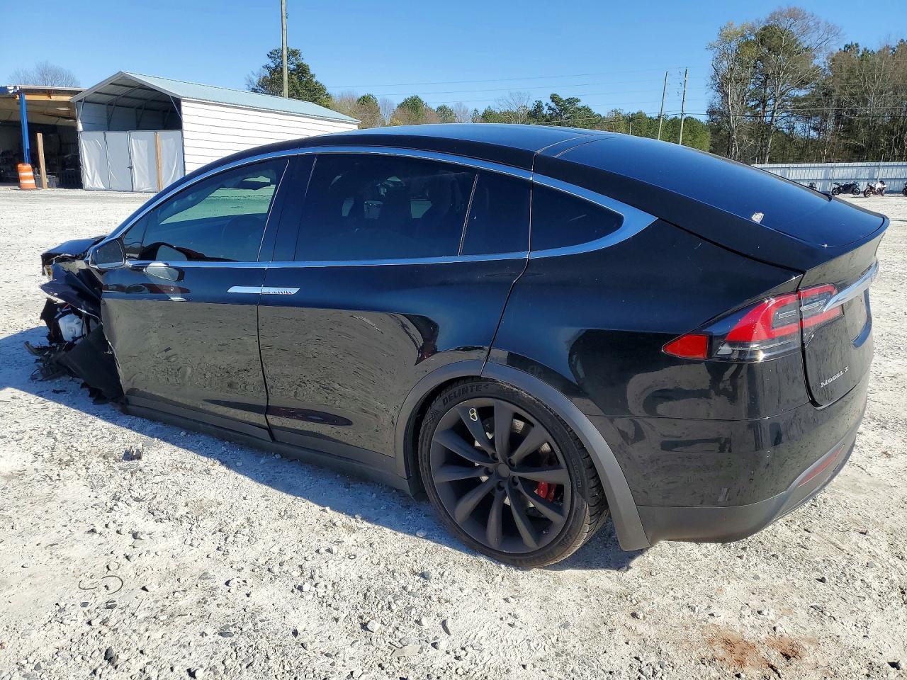 2016 Tesla Model X - Фото 2