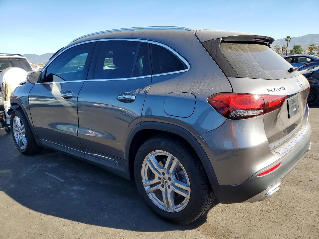 2021 Mercedes-Benz Gla 250 - Image 2
