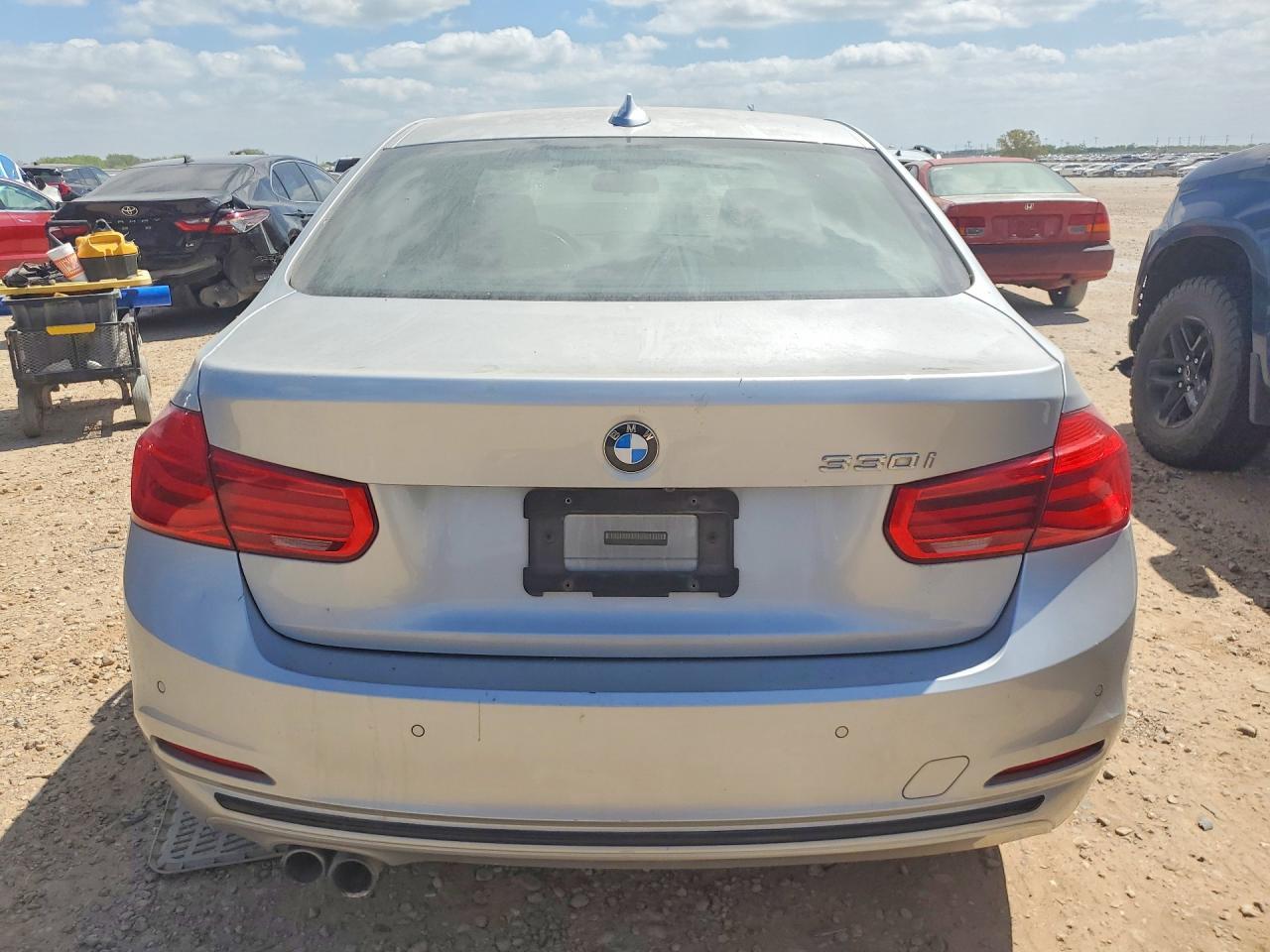 2017 BMW 330 I Sport - Фото 6