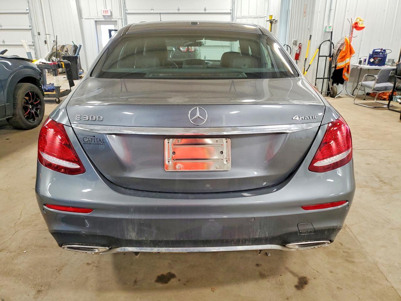 2018 Mercedes-Benz E 300 4Matic - Image 6