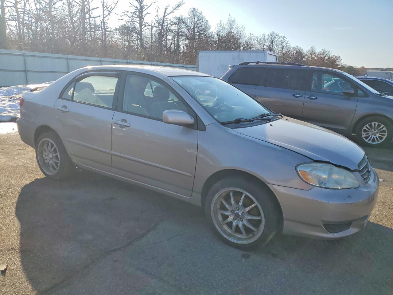 2003 Toyota Corolla Le - Image 4