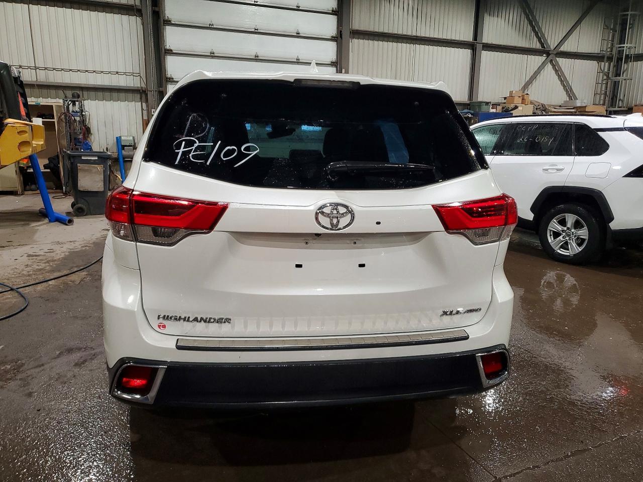 2018 Toyota Highlander Xle - Фото 6