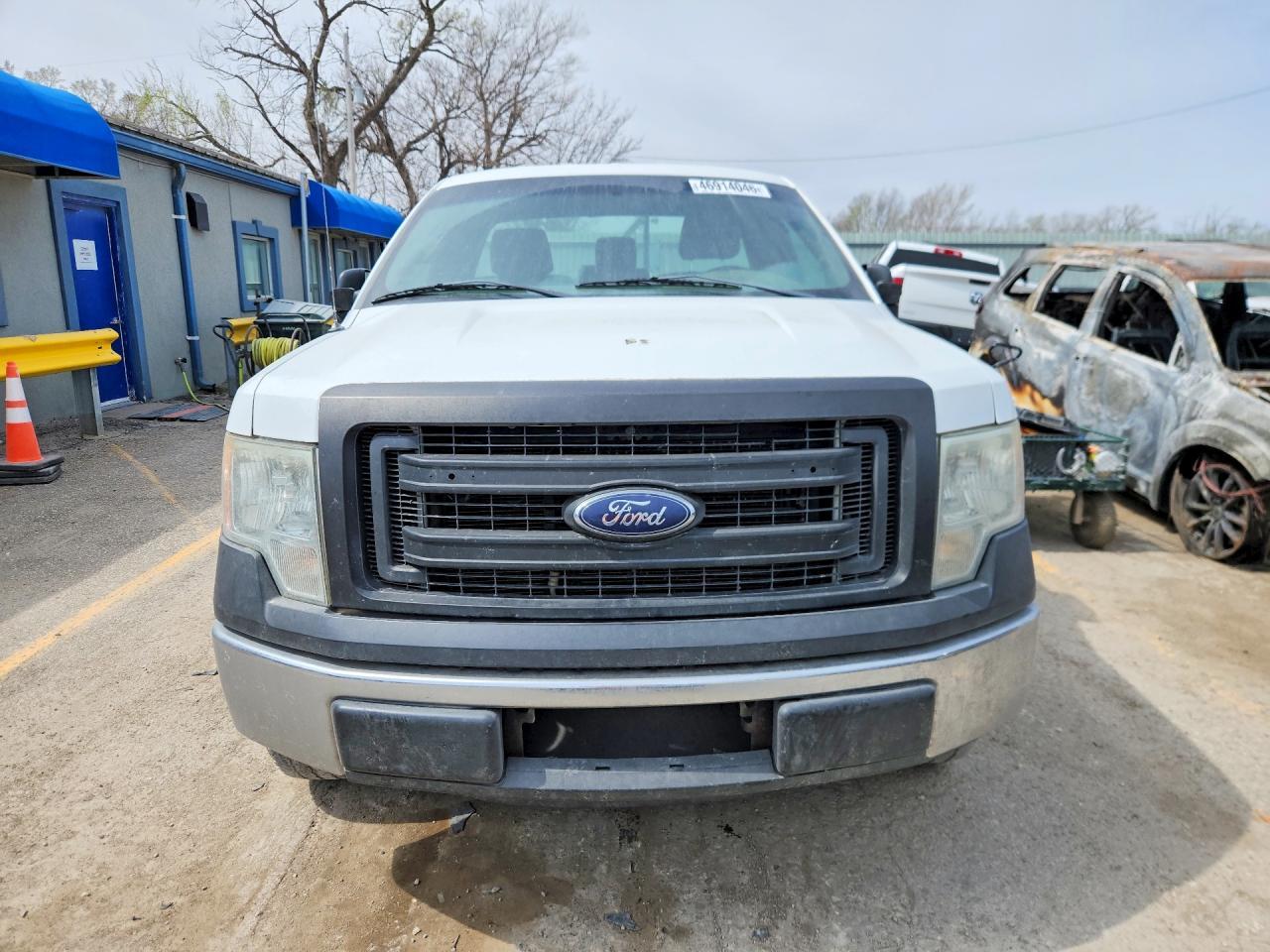 2013 Ford F150 - Фото 5