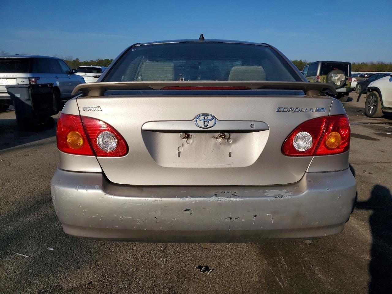 2003 Toyota Corolla Le - Image 6