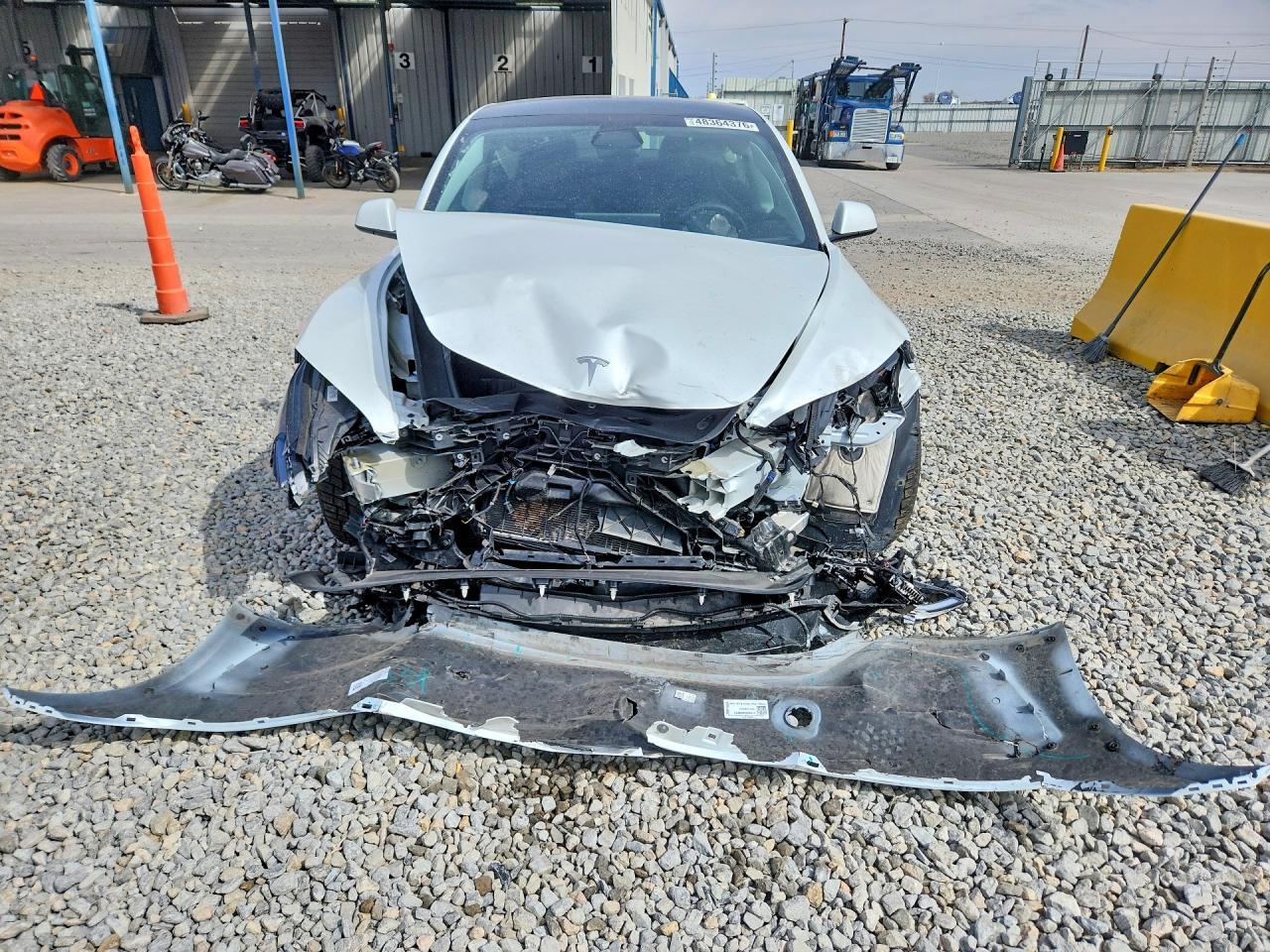 2024 Tesla Model 3 - Фото 5