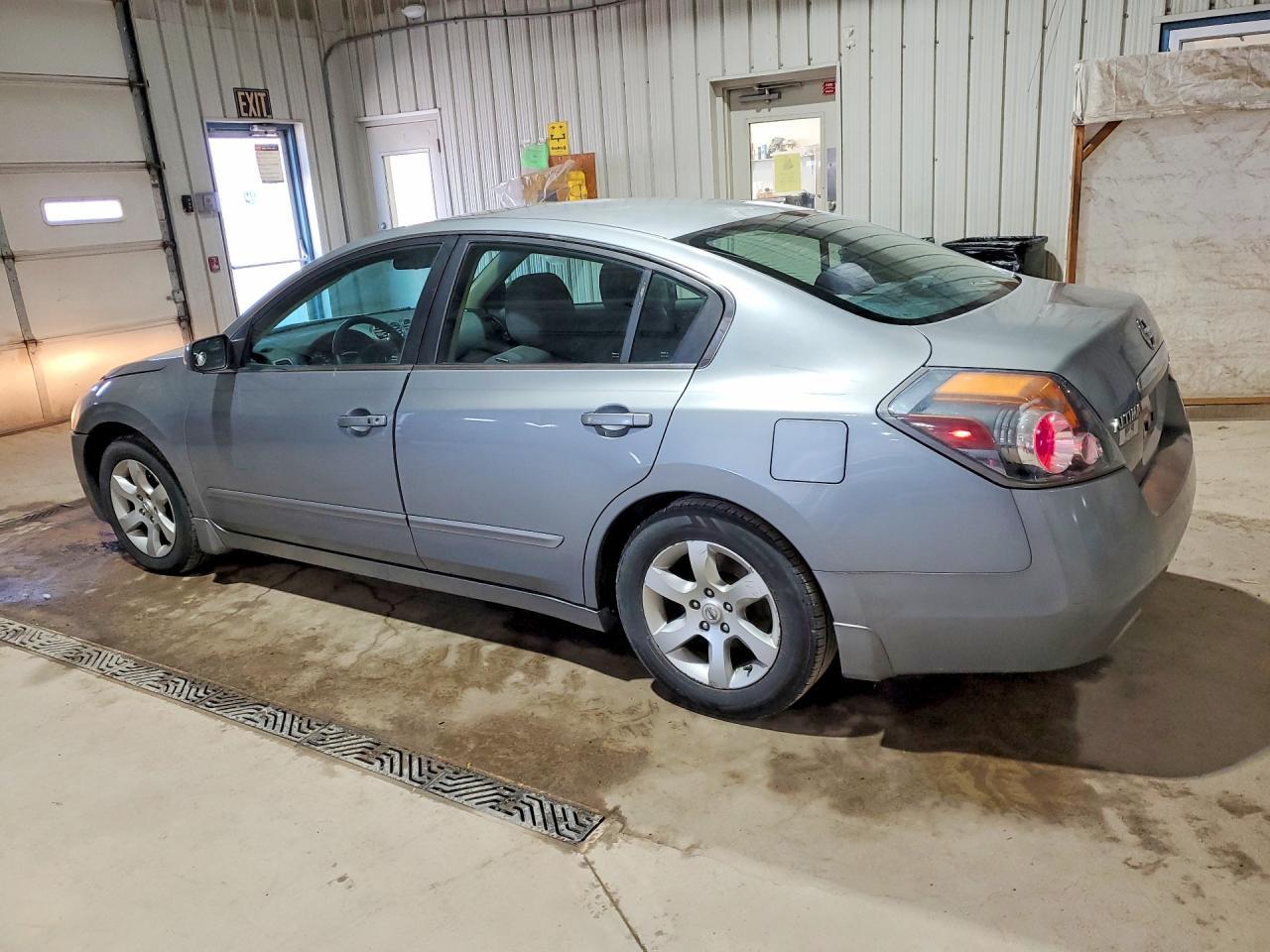 2009 Nissan Altima 2.5 - Фото 2