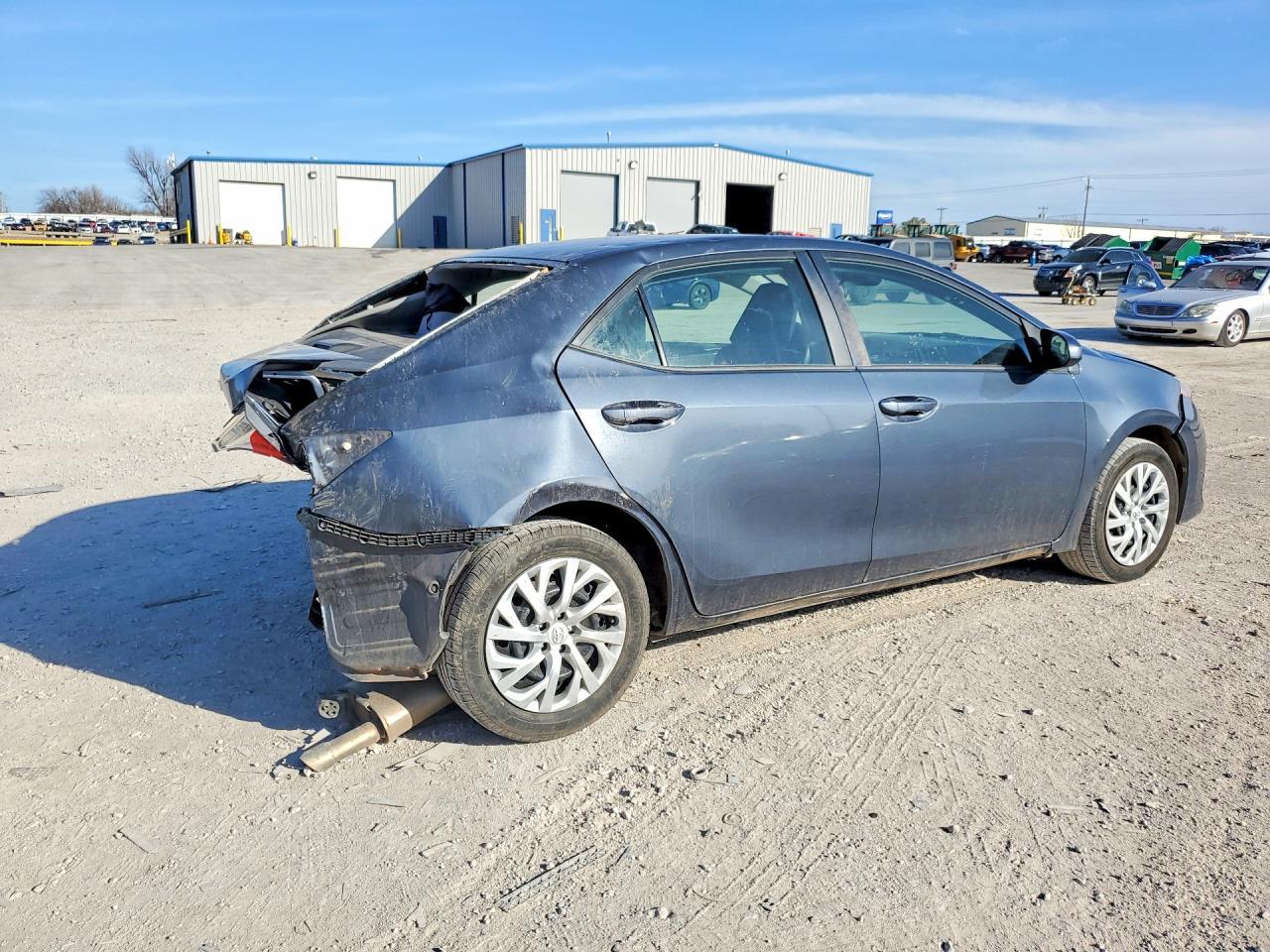 2019 Toyota Corolla Le - Фото 3