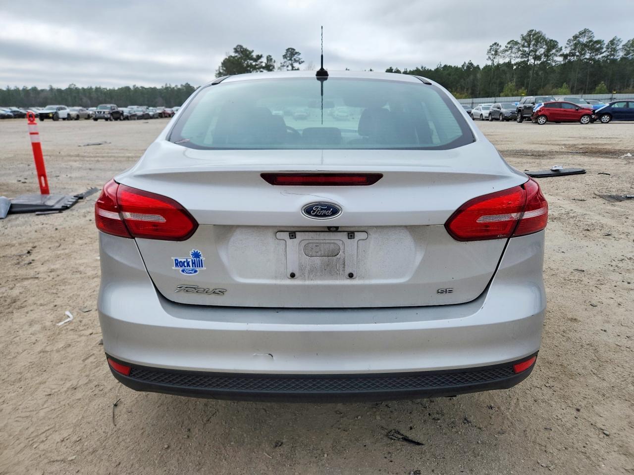 2017 Ford Focus - Фото 6