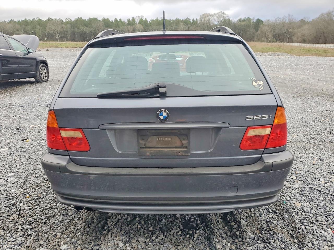 2013 BMW 323 I - Image 6