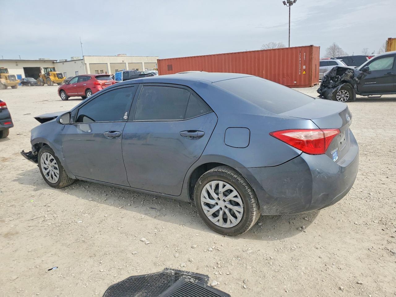 2018 Toyota Corolla Le - Image 2