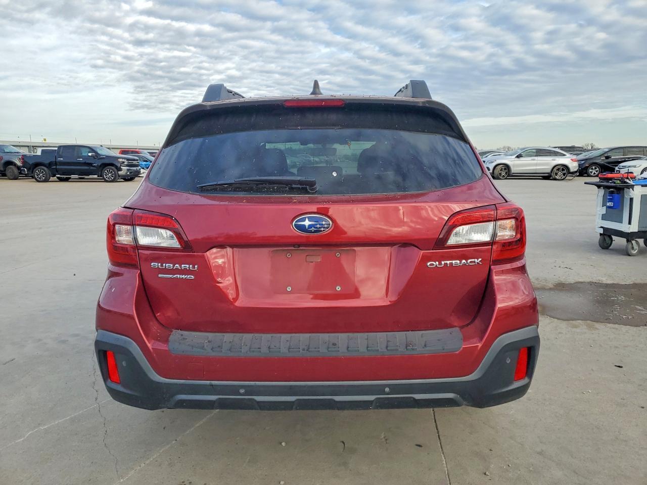 2019 Subaru Outback 2.5I Limited - Image 6