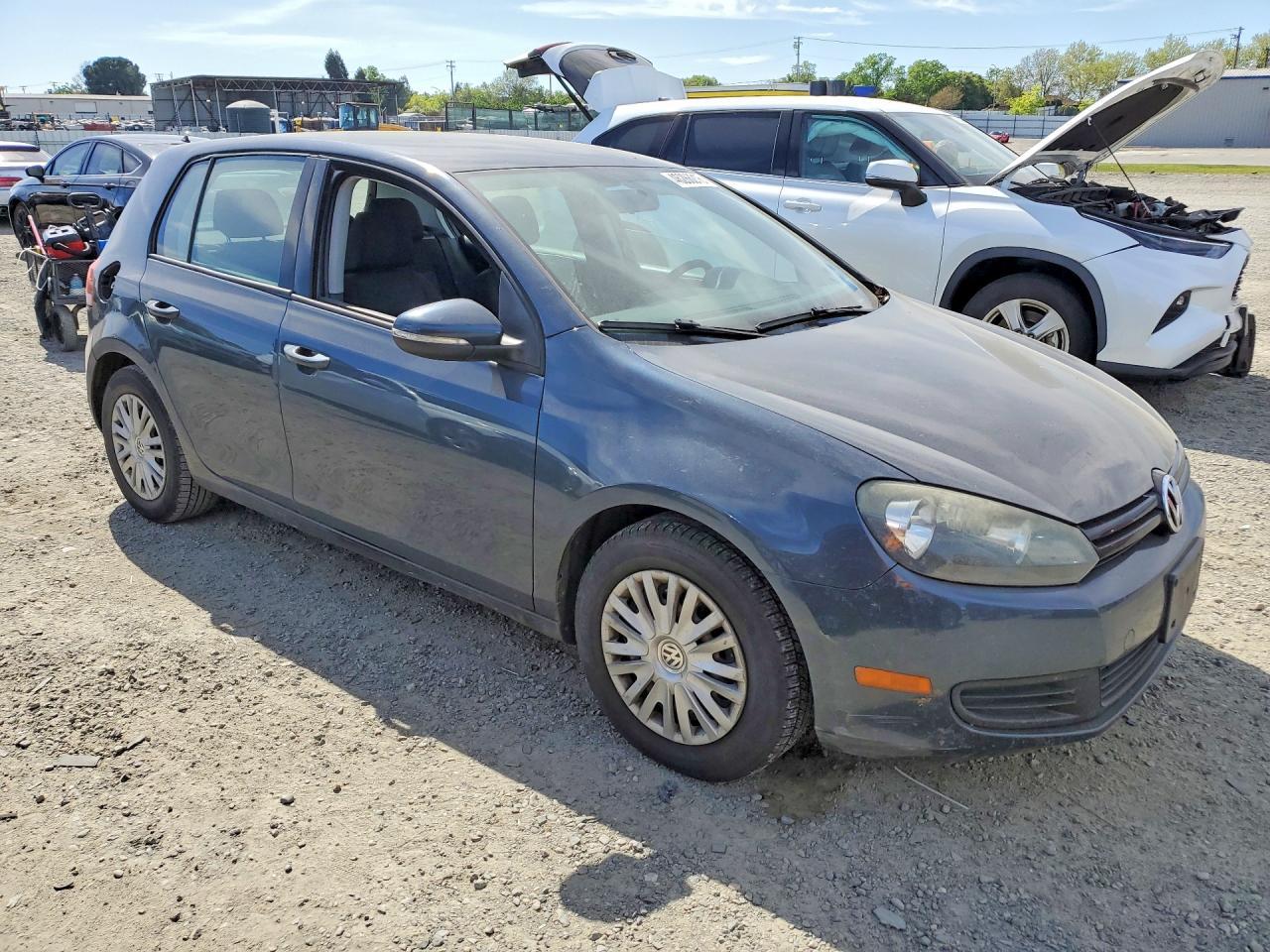 2013 Volkswagen Golf - Фото 4