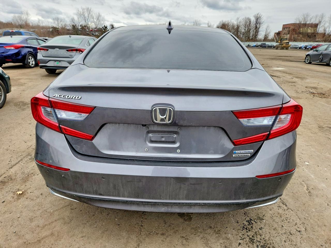 2018 Honda Accord Touring Hybrid - Фото 6