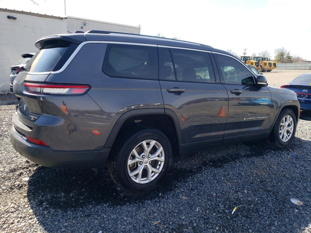 2023 Jeep Grand Cherokee L Limited - Фото 3