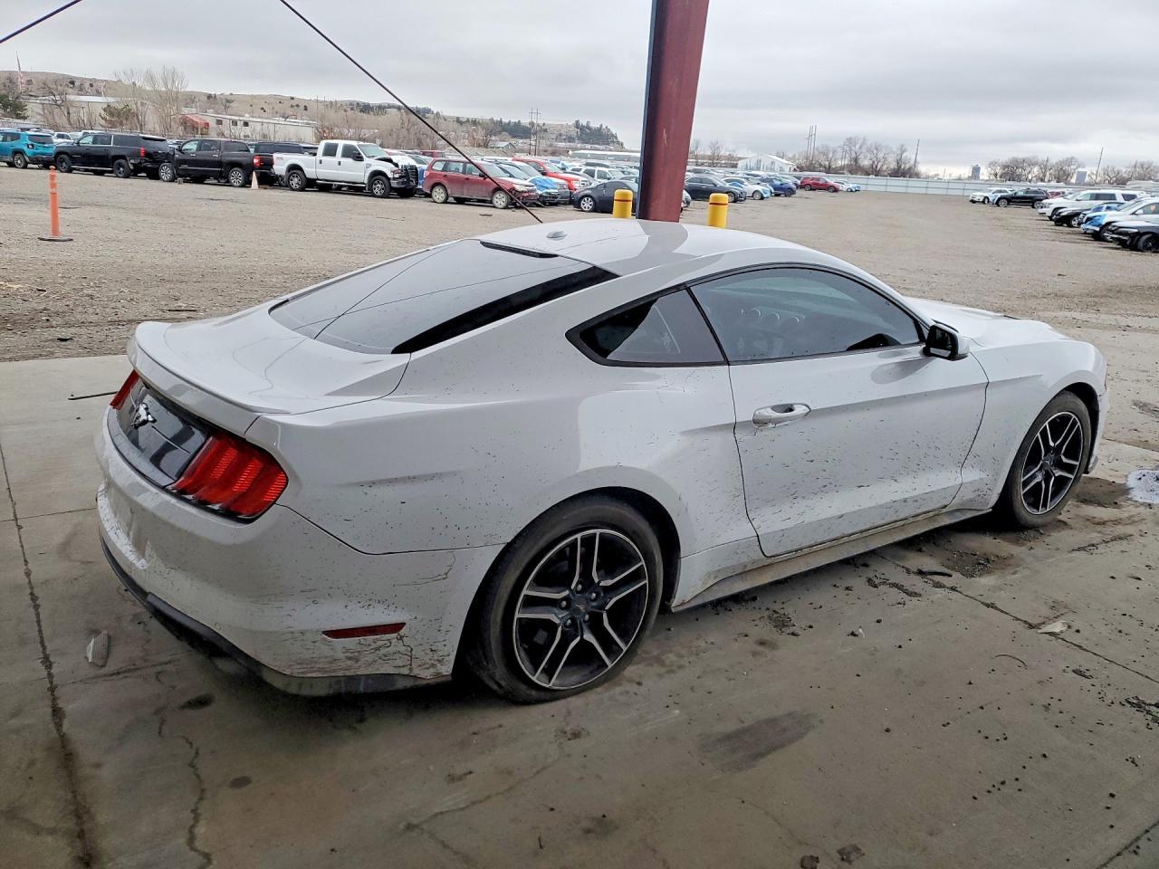 2018 Ford Mustang - Image 3