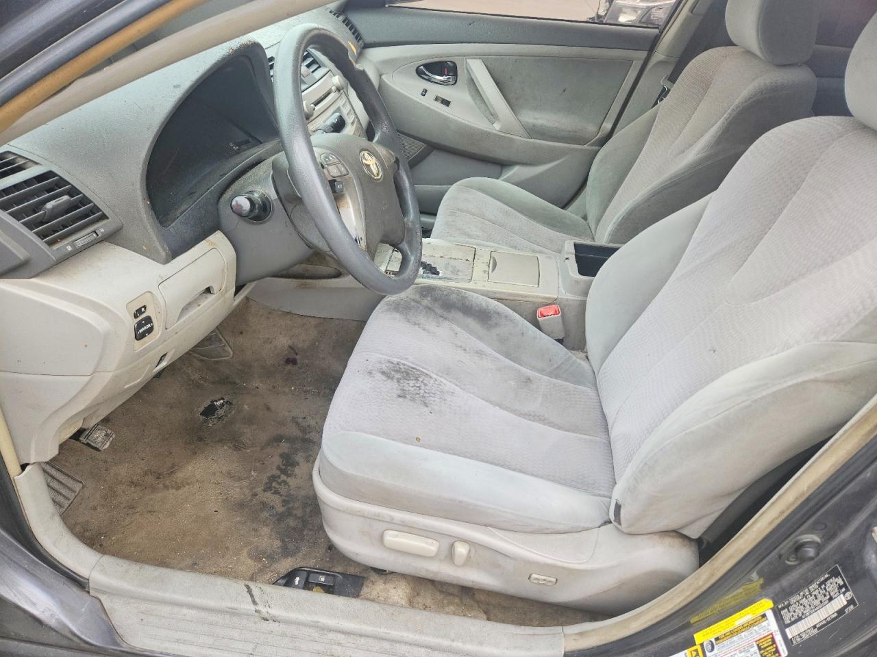 2010 Toyota Camry Base - Фото 7